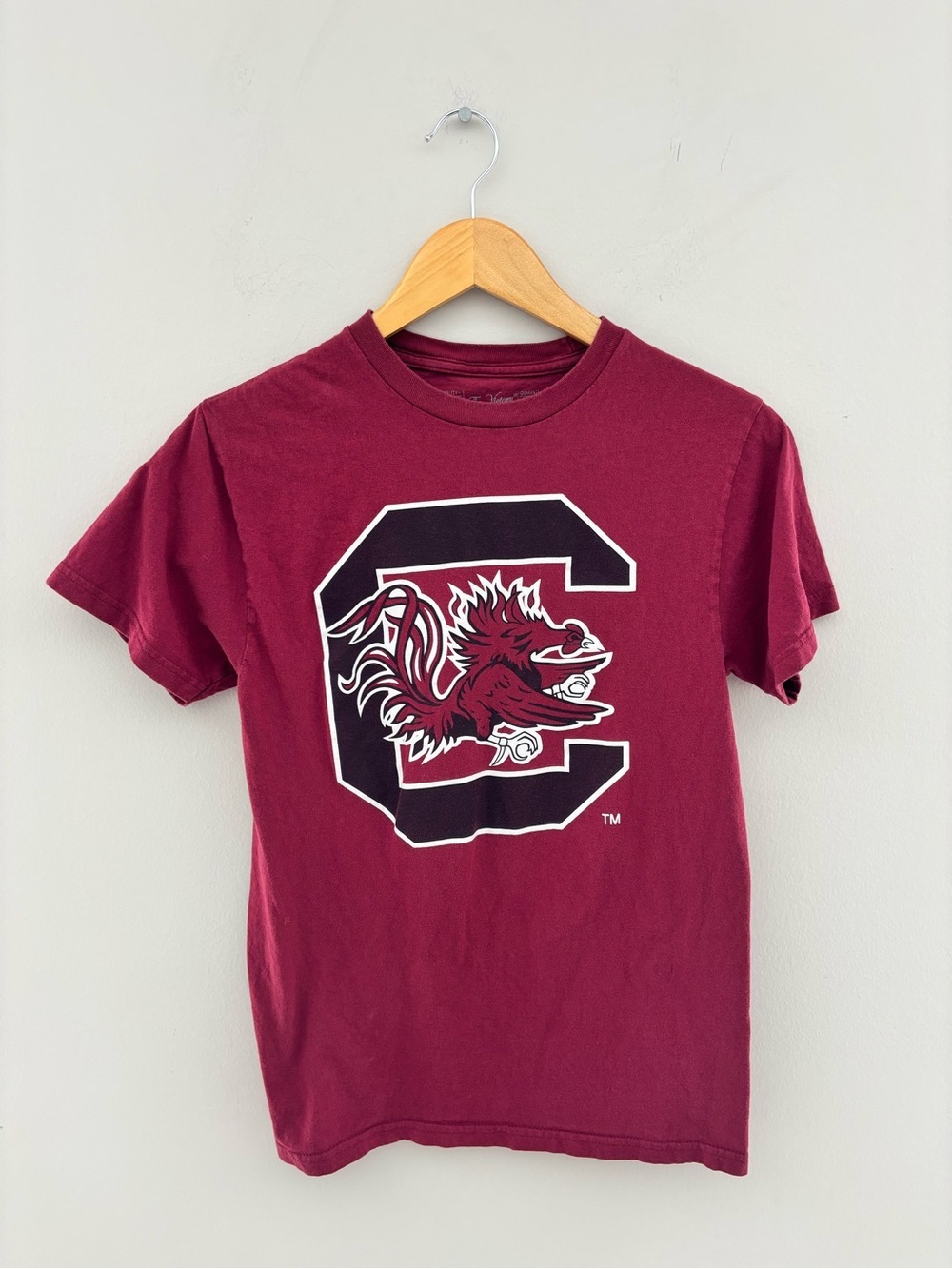 South Carolina Gamecocks Garnet Graphic T-Shirt | The Victory | Women's Small
